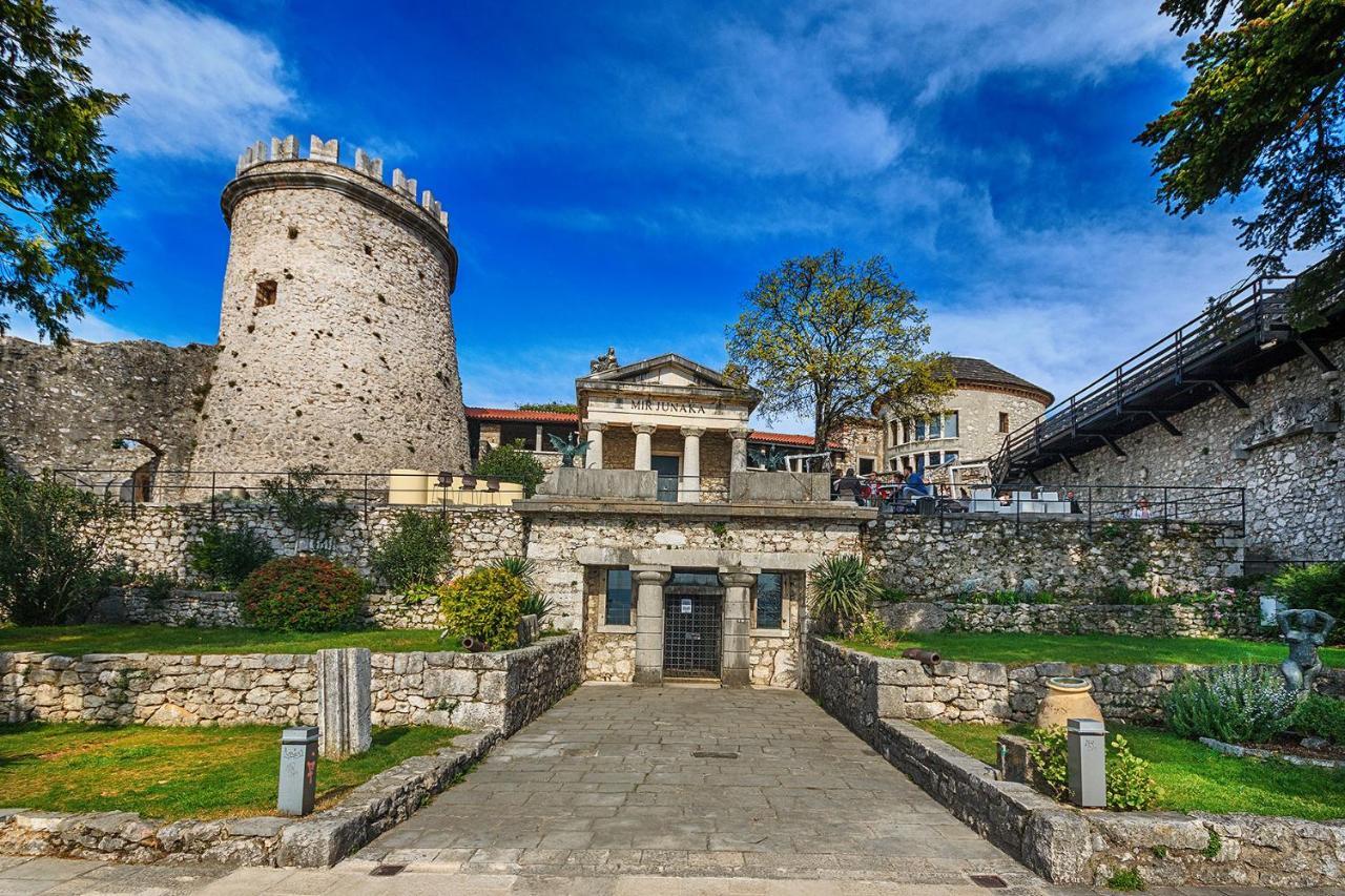Trsatika Apartamento Rijeka Exterior foto